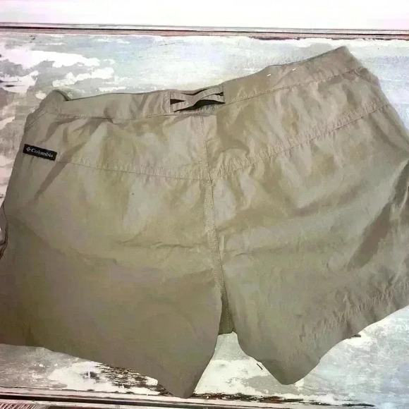 Columbia Omni-Shade Performance Outdoor Adventure Shorts Khaki Size S/P - Picture 7 of 7